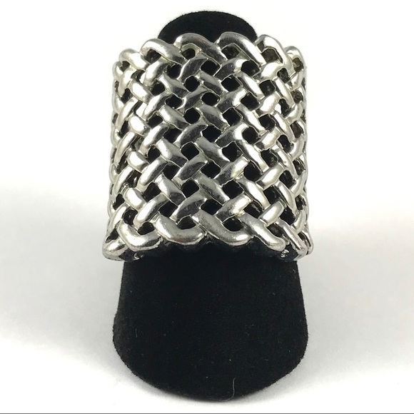 Vintage Jewelry - Gorgeous Vintage Silver Tone Mesh Ring Size 7